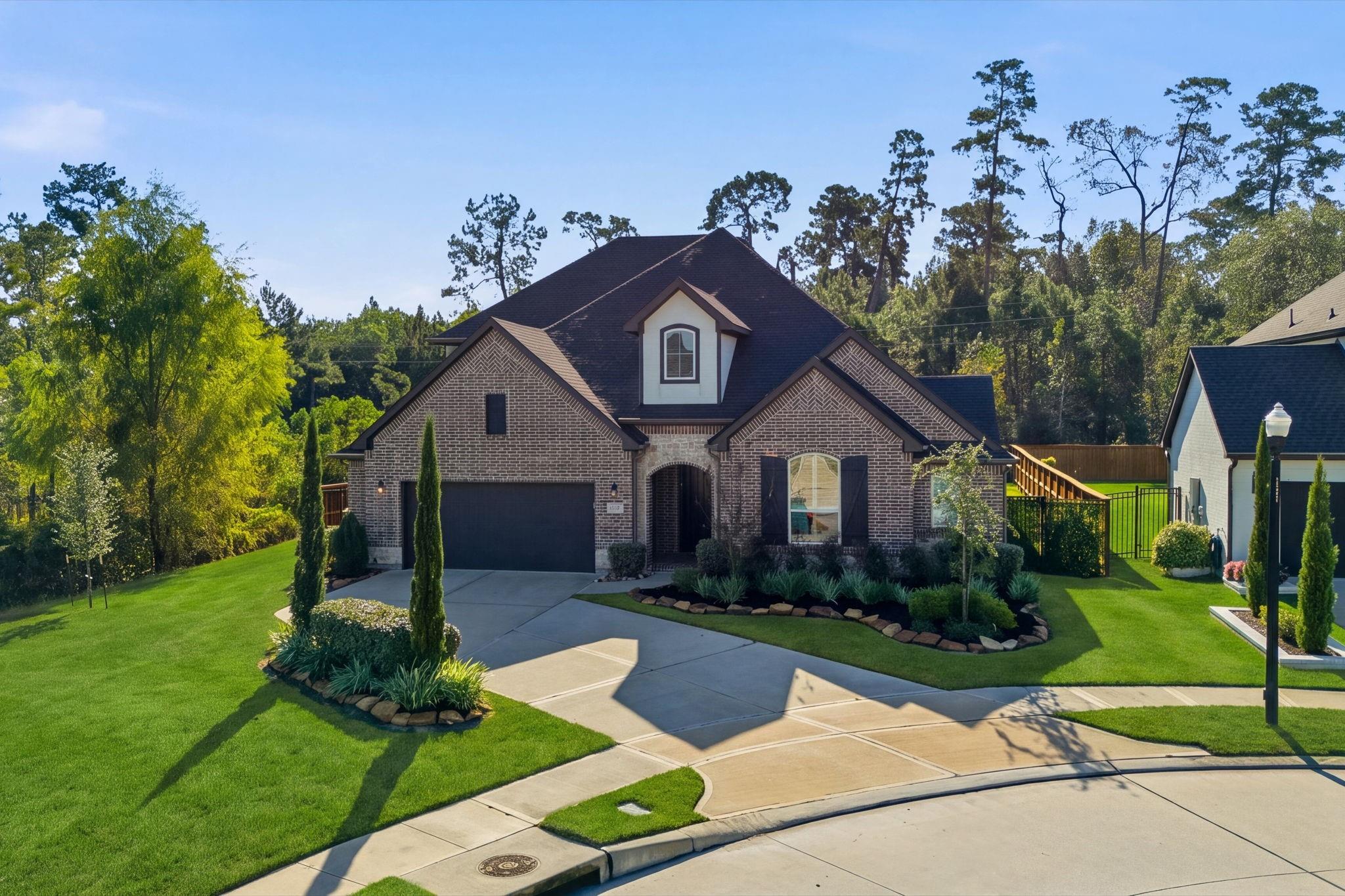 5595 Fallen Antler Drive