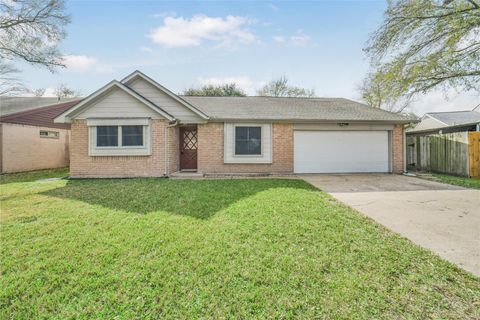 Photo of 12134 Fork Creek Drive, Houston, TX 77065 (MLS # 7219355)