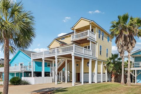 Homes For Sale - 206 China Clipper Drive<br/> Freeport, TX 77541