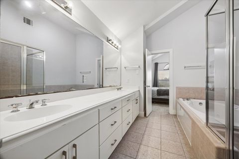 Tiny photo for 3501 Link Valley Drive #301, Houston, TX 77025 (MLS # 10982291)