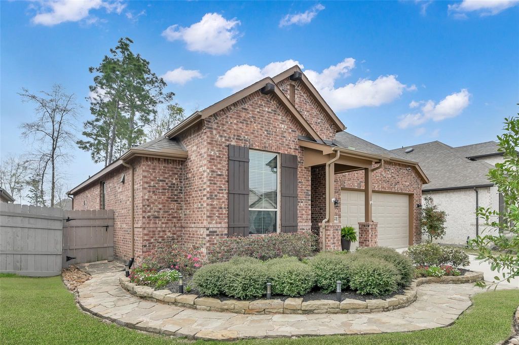 Photo of 14960 Scarlet Branch Drive, Conroe, TX 77302 (MLS # 27759461)