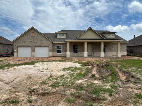 Homes For Sale - 18803 Serene Water Drive<br/> Montgomery, TX 77356