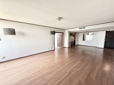 Photo of 2016 Main Street #1904, Houston, TX 77002 (MLS # 14103782)