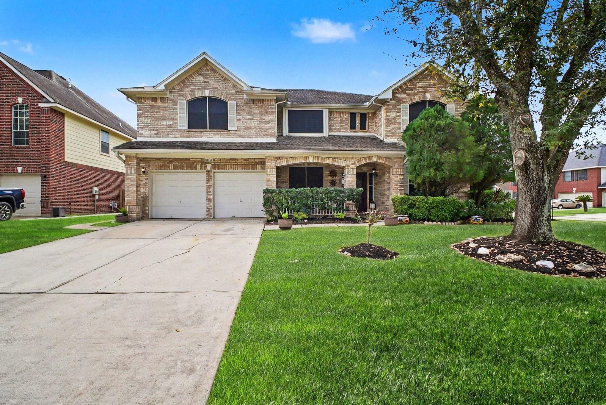 15302 Plantation Glen Park