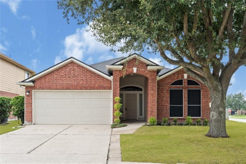 Photo of 1931 Laura Anne Drive, Houston, TX 77049 (MLS # 10353669)