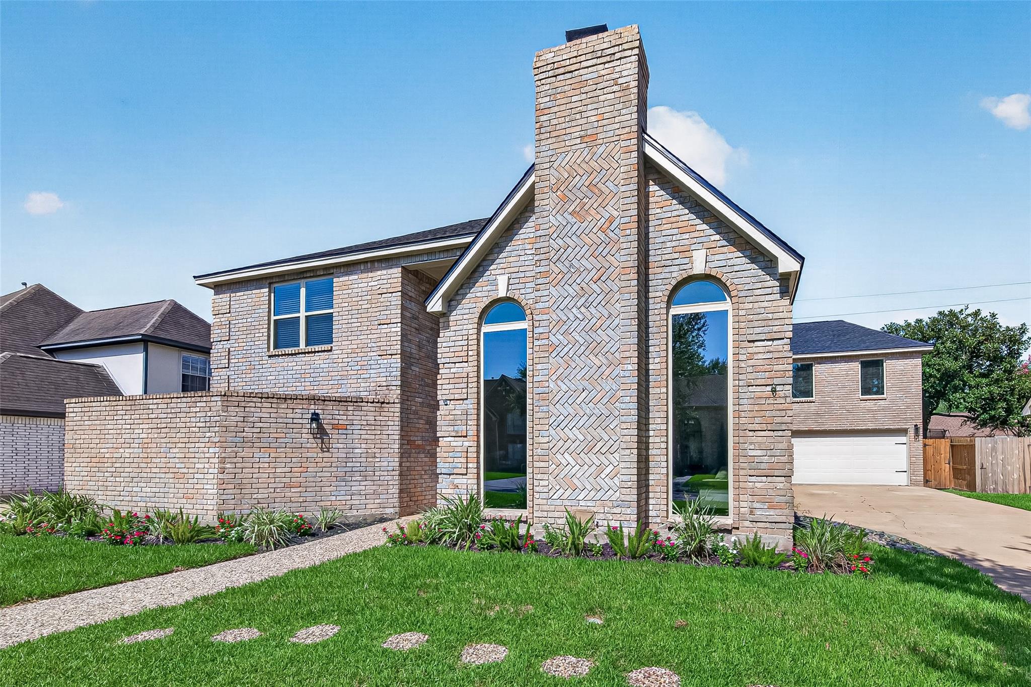 1018 Sherfield Ridge Drive