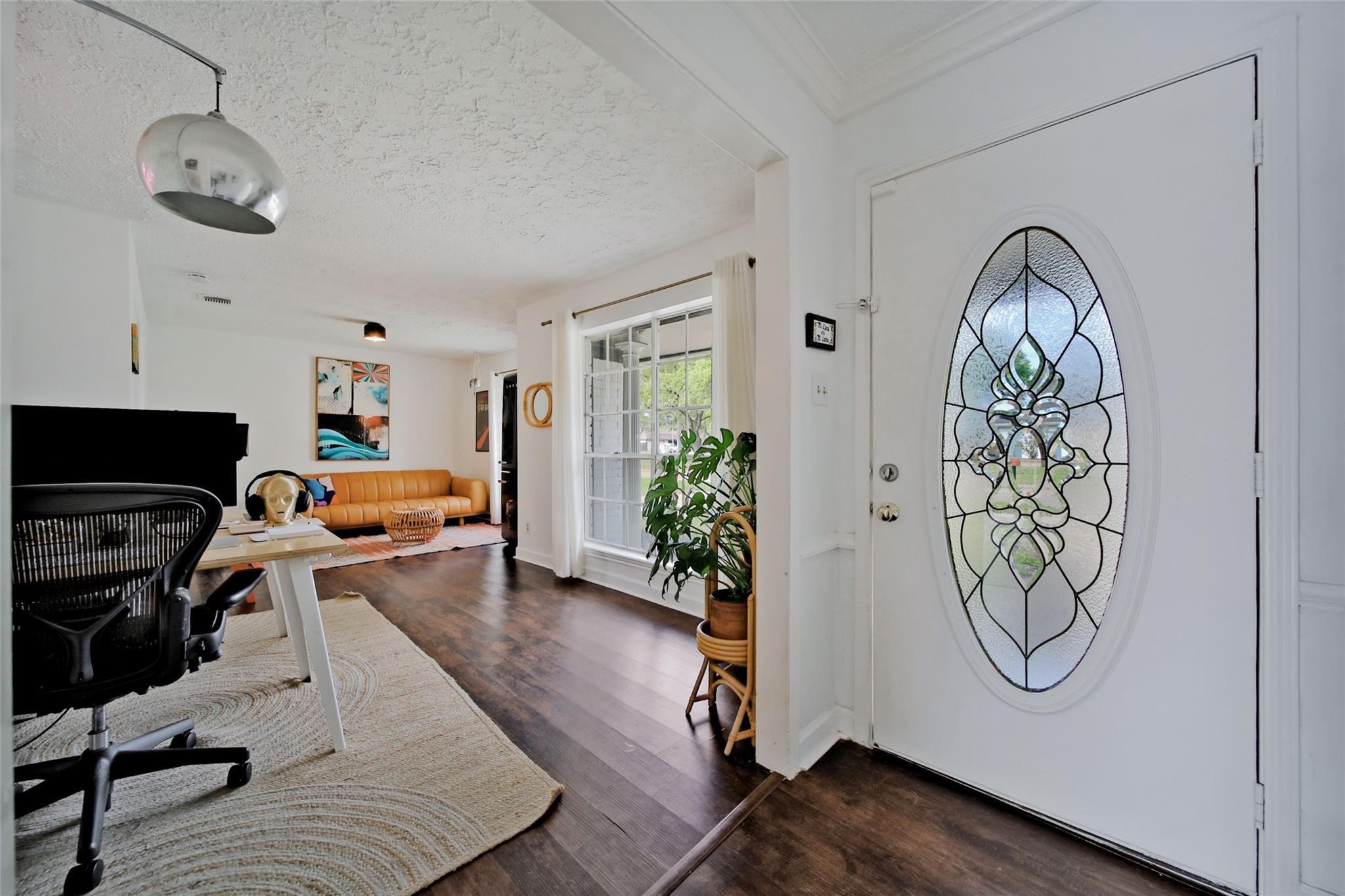 323 Gentilly Drive