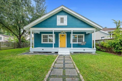 Photo of 4401 Hain Street, Houston, TX 77009 (MLS # 78650102)