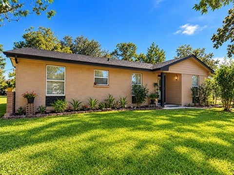 Photo of 7238 Glen Falls Street, Houston, TX 77049 (MLS # 4141294)