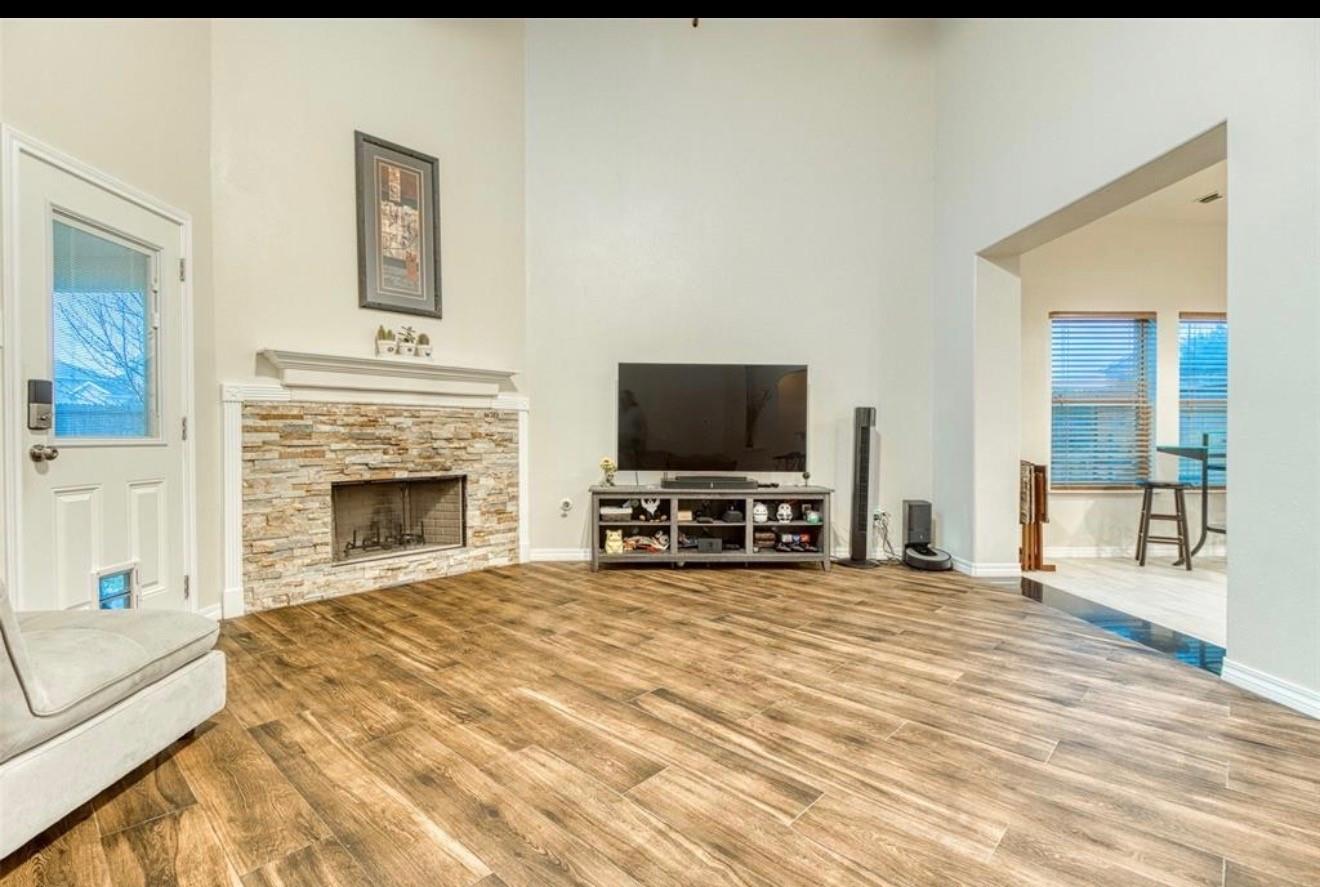 7618 Blossommist Ln