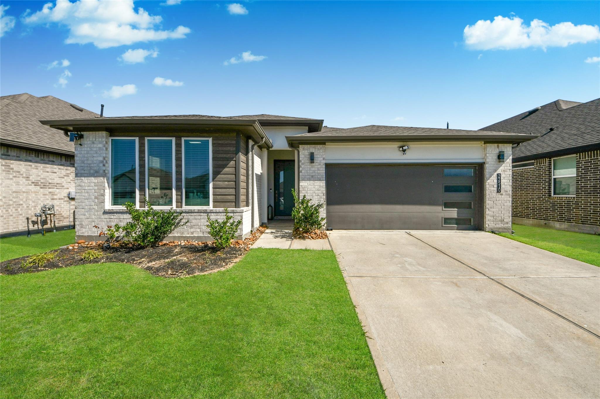 22510 Ginosa Trail