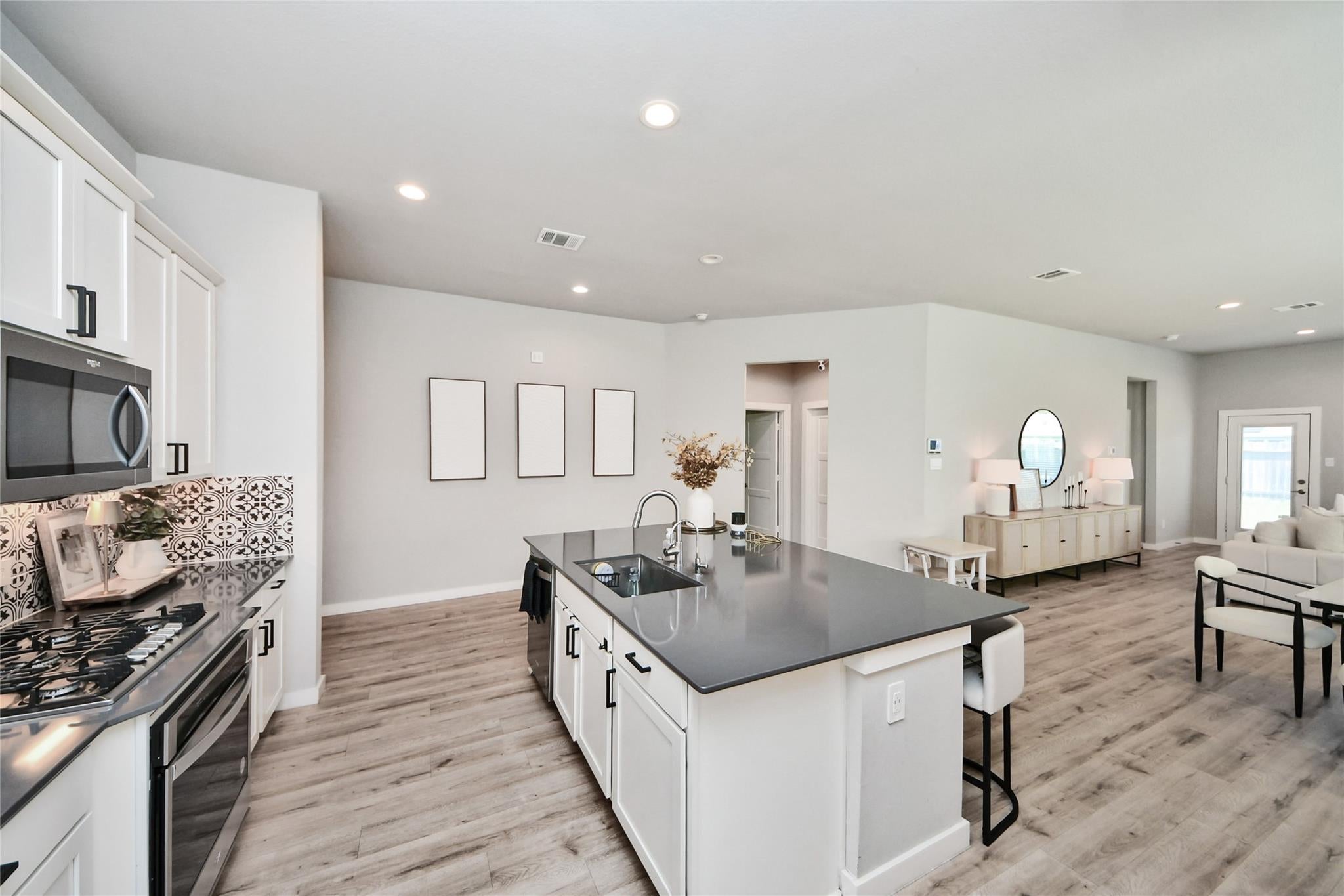 22510 Ginosa Trail