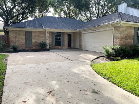 Photo of 8318 Hot Springs Drive, Houston, TX 77095 (MLS # 48954097)