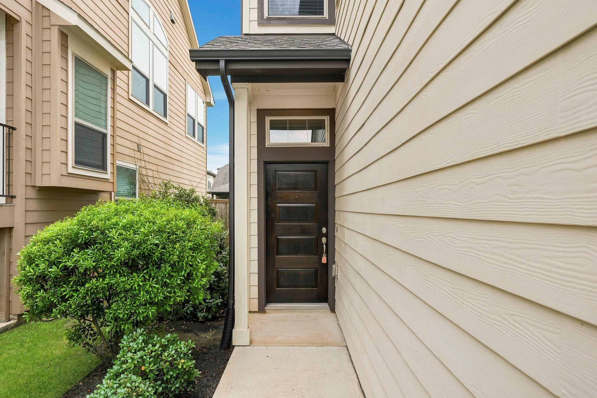 8734 Laurel Crest Drive