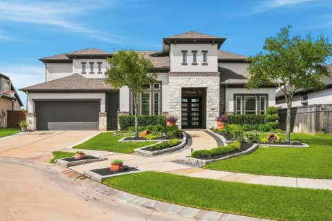 Photo of 9907 Regal Bend Drive, Missouri City, TX 77459 (MLS # 96969124)