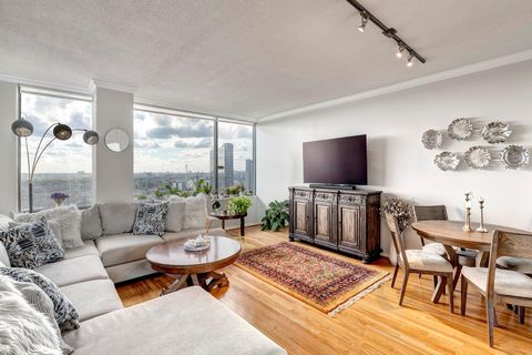 Photo of 15 Greenway Plaza #17B, Houston, TX 77046 (MLS # 78793695)