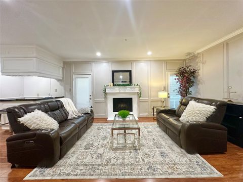 Photo of 2514 Nantucket Drive #C, Houston, TX 77057 (MLS # 80426637)