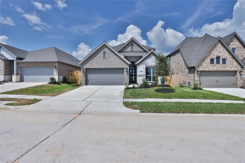 Photo of 42834 Terraza Boulevard, Magnolia, TX 77354 (MLS # 22889328)