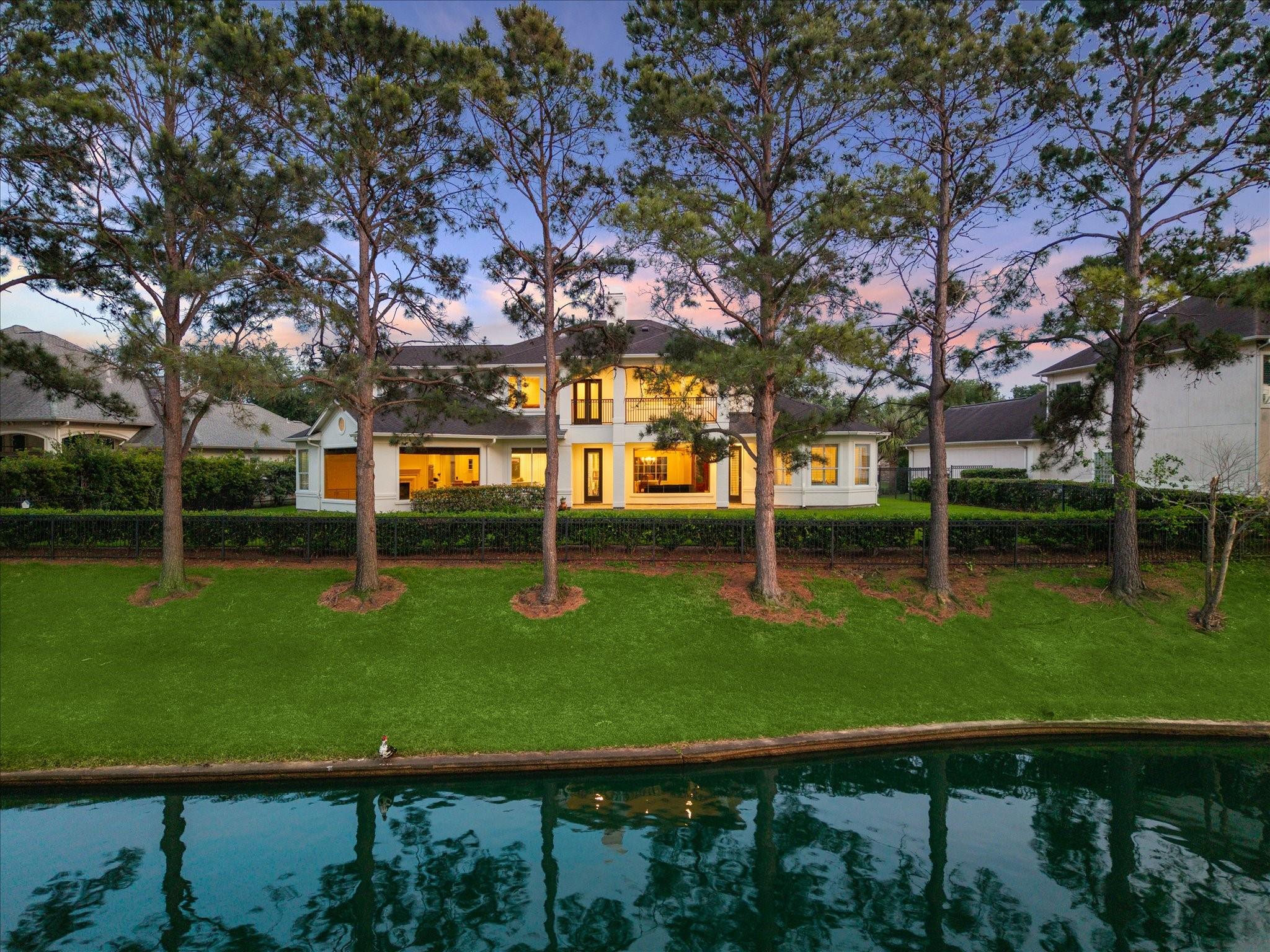 6010 Isla Vista Court