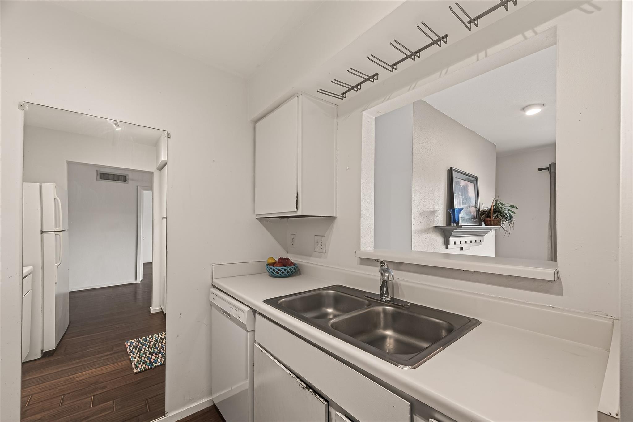 Houston, Texas 77057, United States, 1 Bedroom Bedrooms, ,1 BathroomBathrooms,Residential,Active,208120