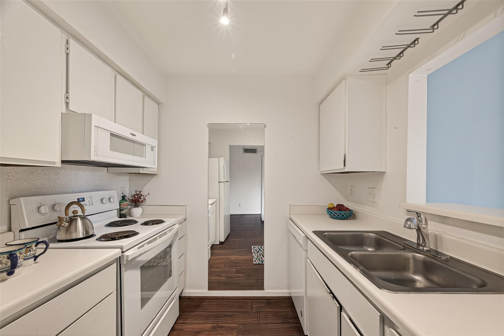 Houston, Texas 77057, United States, 1 Bedroom Bedrooms, ,1 BathroomBathrooms,Residential,Active,208120