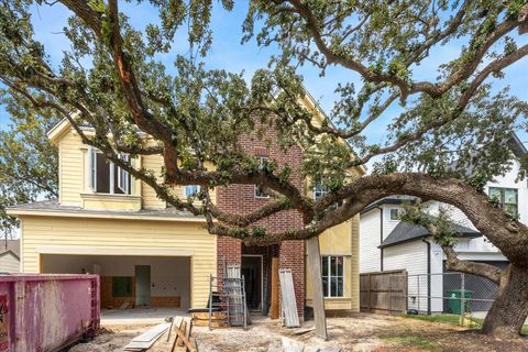 1614 Woodcrest Drive Houston TX 77018