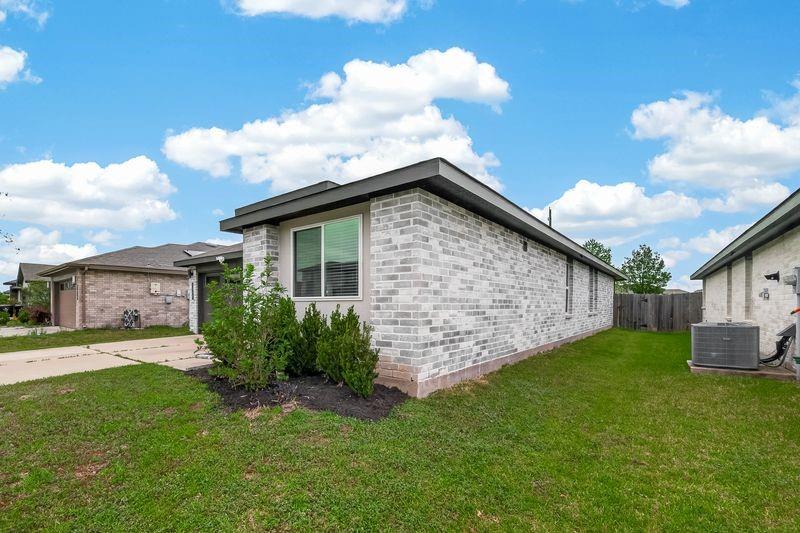 7523 Keystone Blossom Trail