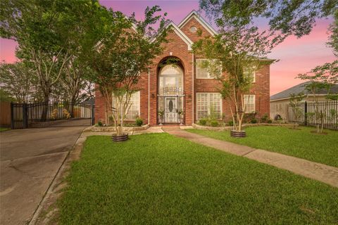 Photo of 3430 Shadowwalk Drive, Houston, TX 77082 (MLS # 69232885)