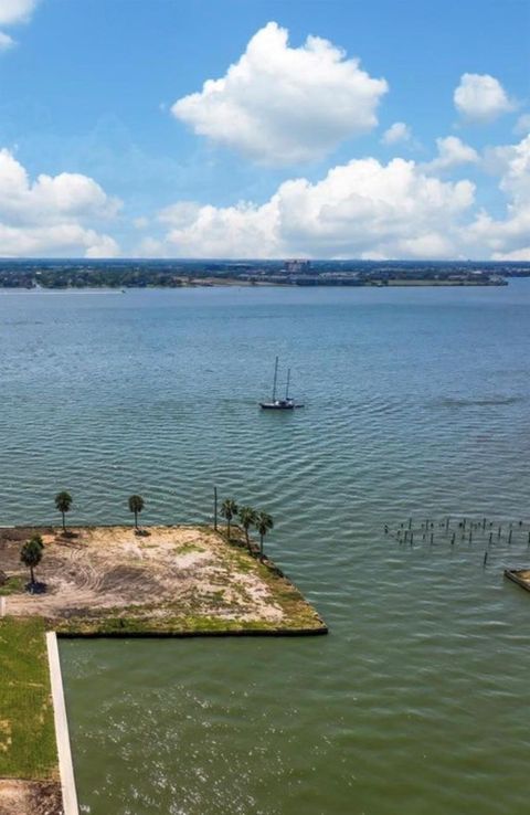 Vacant Land For Sale - 4413 Tucker Lane<br/> Seabrook, TX 77586