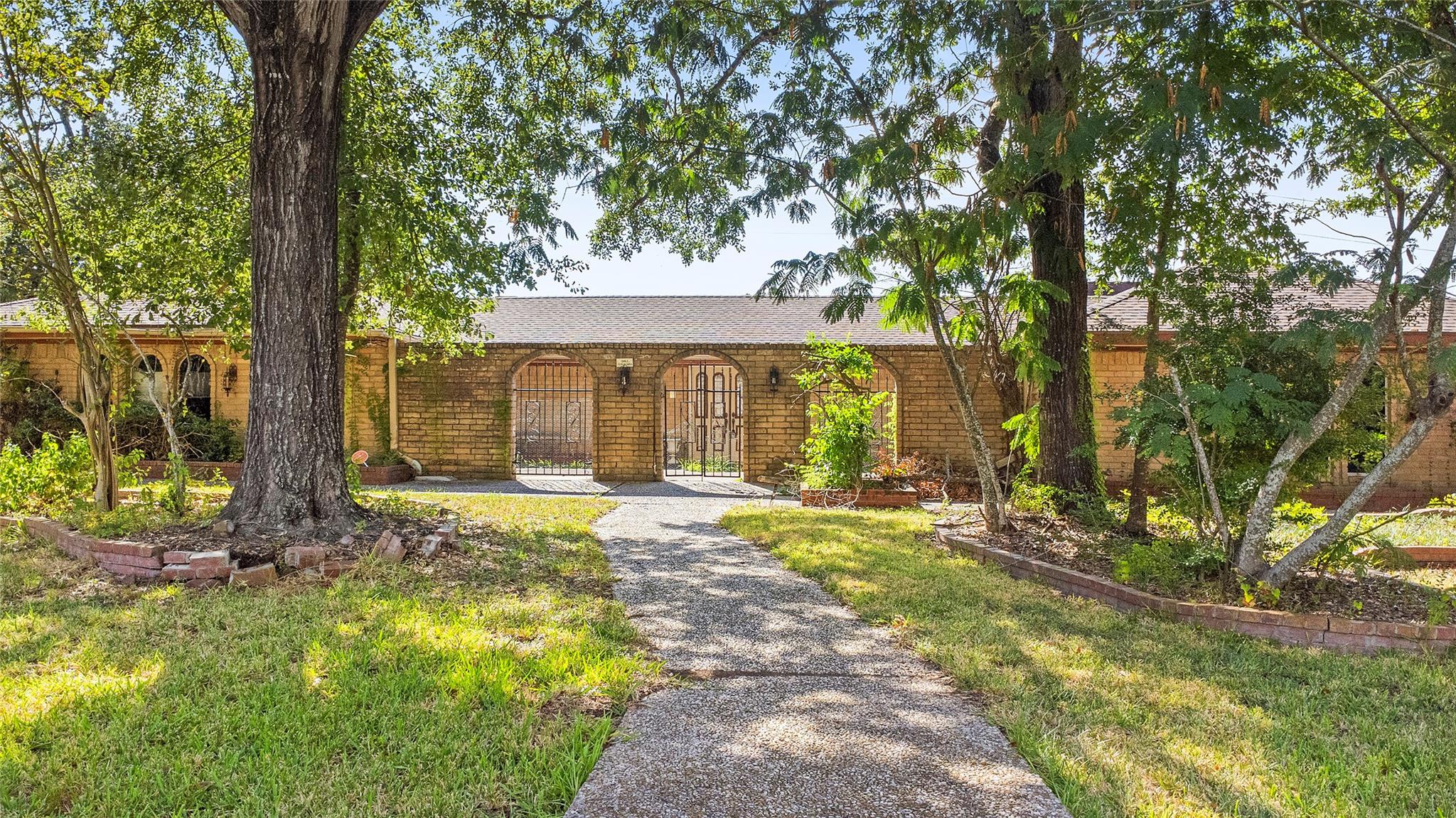 186 Spring Pines Drive