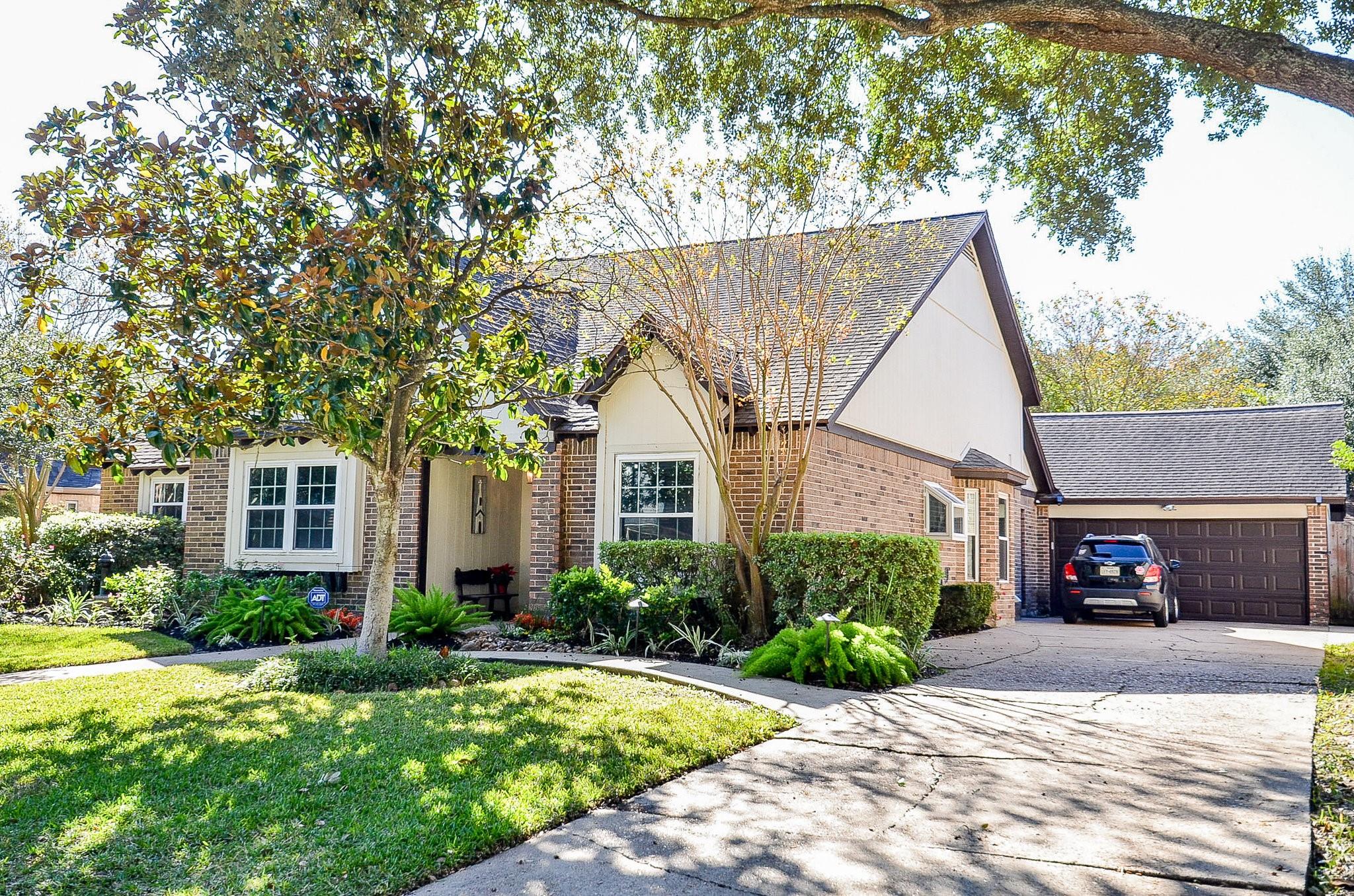 22715 Royal Arms Court