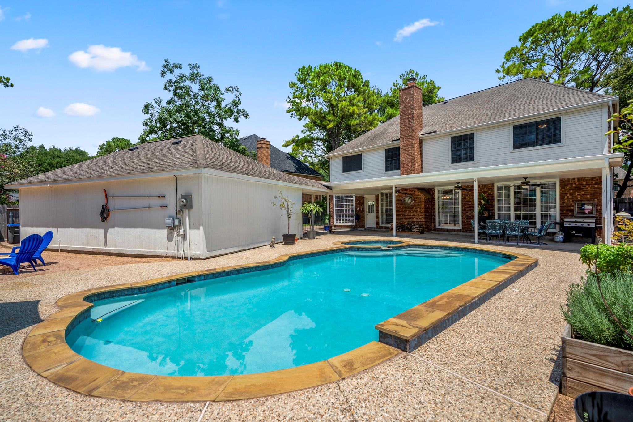 1814 Breezy Bend Drive