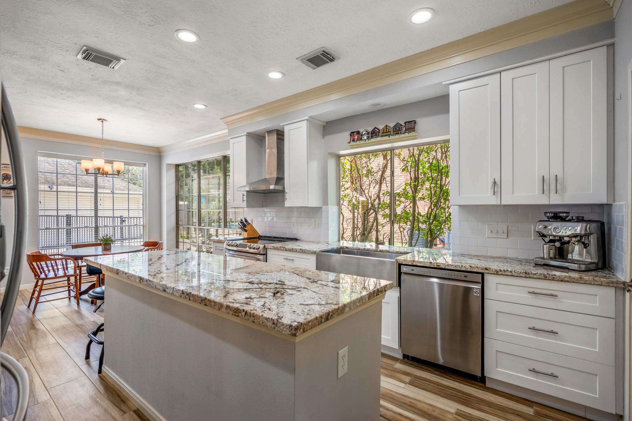 1814 Breezy Bend Drive