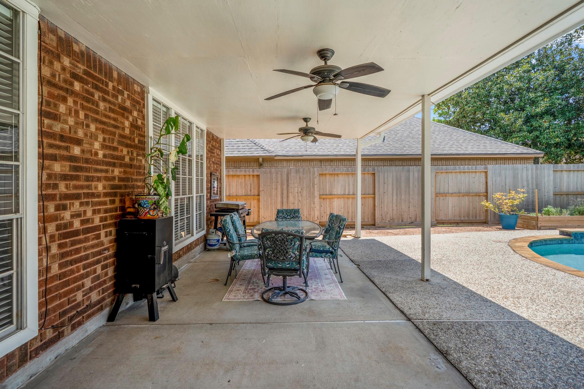 1814 Breezy Bend Drive