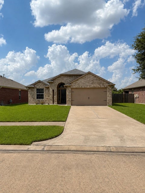 Homes For Rent - 18122 Flower Grove Court<br/> Richmond, TX 77407