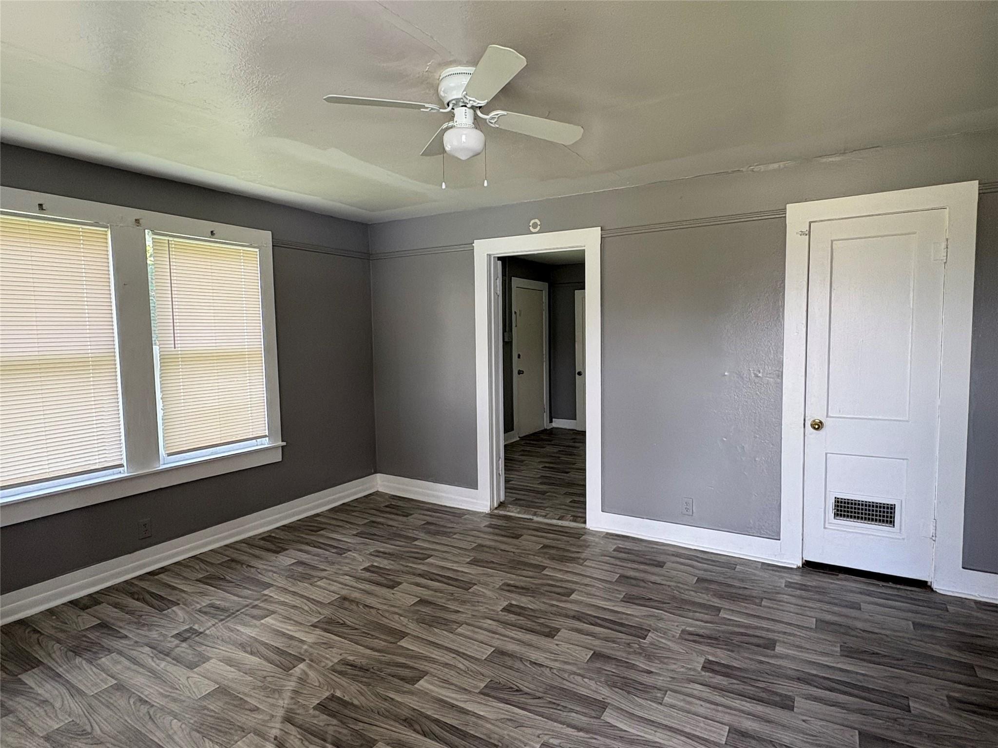 715 W 4th Street