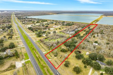 Photo of 35 Highway 35, Sweeny, TX 77480 (MLS # 95537356)