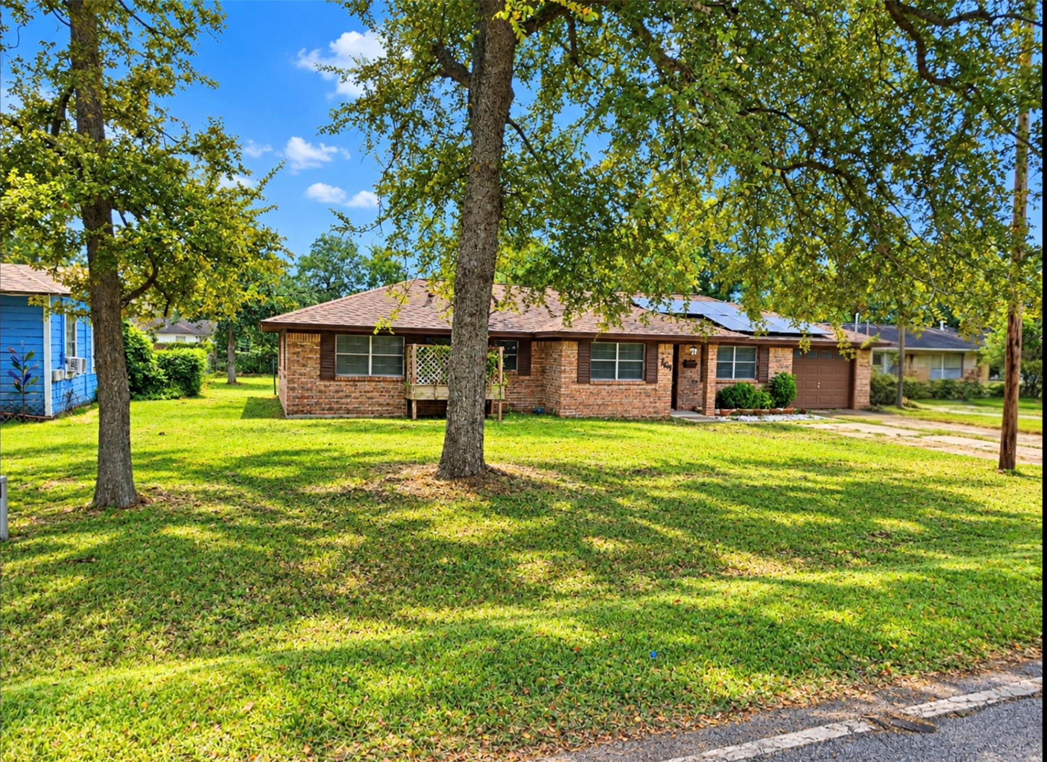 1169 E Kyle Road