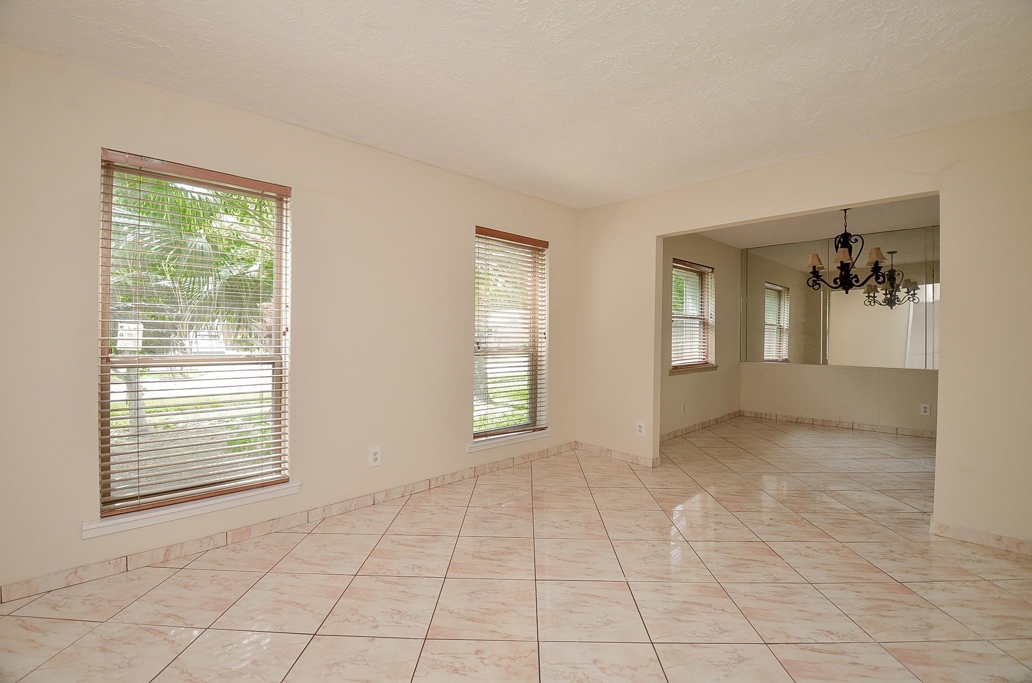 12322 Wedgehill Lane