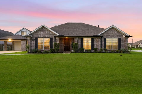 Photo of 2102 Wikiup Street, Dickinson, TX 77539 (MLS # 55455517)