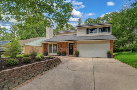 Photo of 3235 Village Park Drive, Houston, TX 77339 (MLS # 72309834)