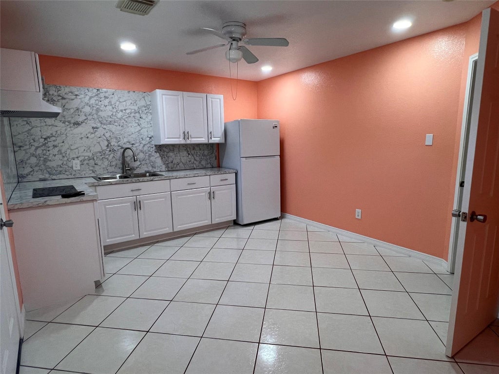 Photo of 10519 Silver Oak Lane #A, Houston, TX 77038 (MLS # 15844086)