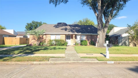 Homes For Rent - 6707 Las Brisas Drive<br/> Houston, TX 77083