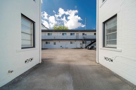 Photo of 1851 W Main Street #3, Houston, TX 77098 (MLS # 40896267)