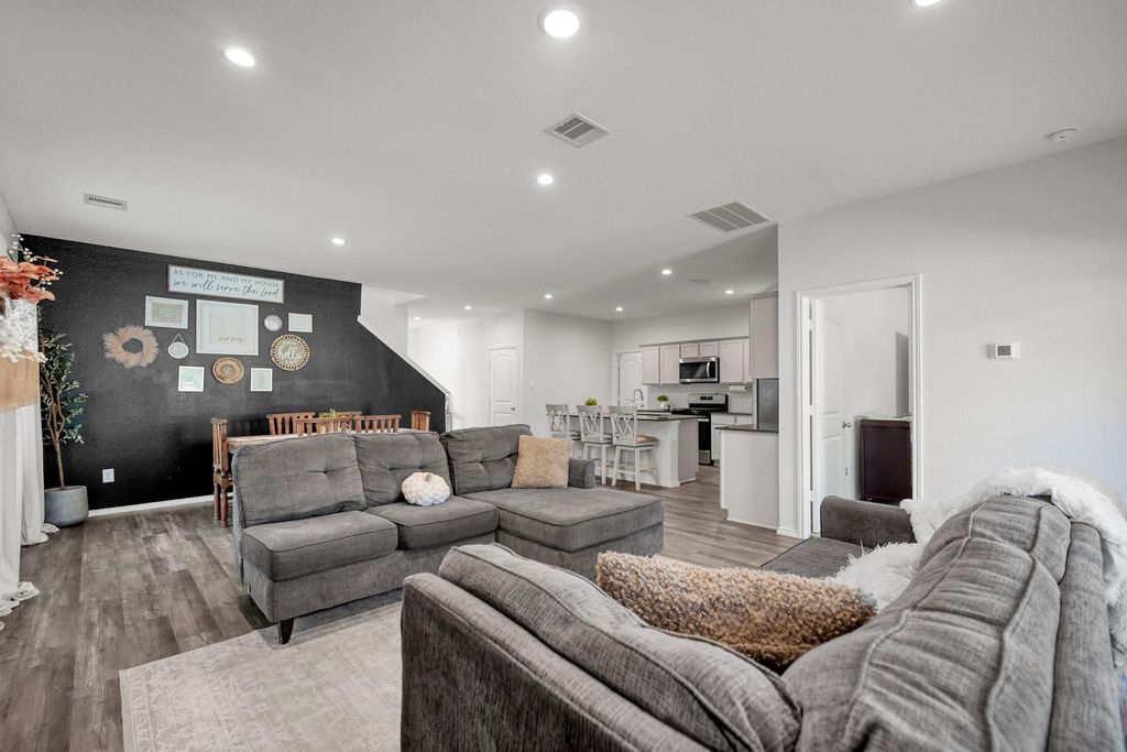 Photo of 12818 Sunny Pass, Willis, TX 77318 (MLS # 92849018)