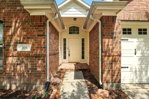 Photo of 303 Burris Park Drive, Spring, TX 77373 (MLS # 16309931) Photo of 303 Burris Park Drive, Spring, TX 77373 (MLS # 16309931)