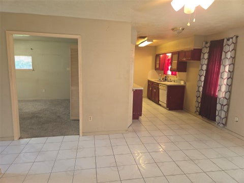 Tiny photo for 4814 Tidewater Drive, Houston, TX 77045 (MLS # 20355191)