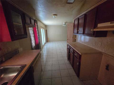 Tiny photo for 4814 Tidewater Drive, Houston, TX 77045 (MLS # 20355191)