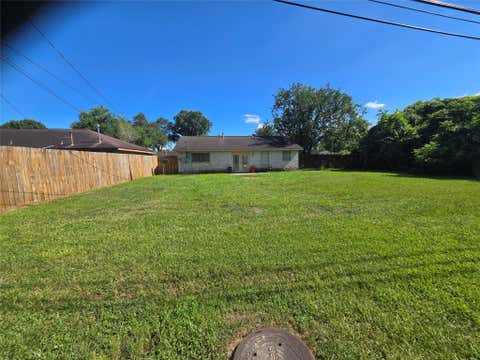Tiny photo for 4814 Tidewater Drive, Houston, TX 77045 (MLS # 20355191)