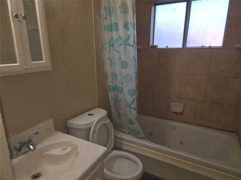 Tiny photo for 4814 Tidewater Drive, Houston, TX 77045 (MLS # 20355191)